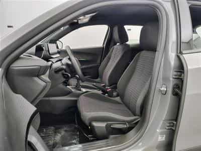 Peugeot 2008 1.2 PureTech 100Cv Active CARPLAY / PDC (2023) - Photo 7