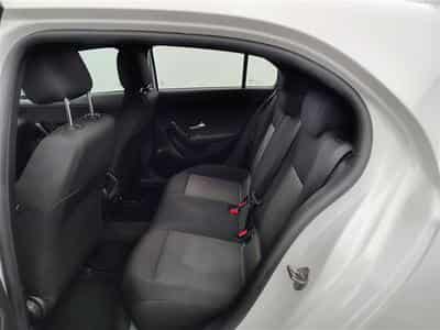 Mercedes A 160 A 160 Business NAVI/PDC AV AR (2022) - Photo 13