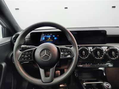 Mercedes A 160 A 160 Business NAVI/PDC AV AR (2022) - Photo 9