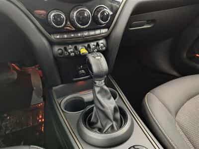 MINI Countryman 1.5A PHEV Cooper SE ALL4/NAVI/FULL LED/JA17/PDC (2023) - Photo 12