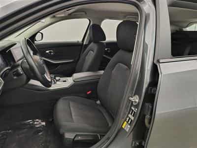 BMW 320 320eA PHEV Business NAVI/FULL LED/JA/PDC (2021) - Photo 7