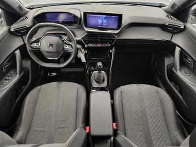 Peugeot 2008 1.2 PureTech Allure NAVI / FULL LED / CARPLAY / S-CUIR (2024) - Photo 7