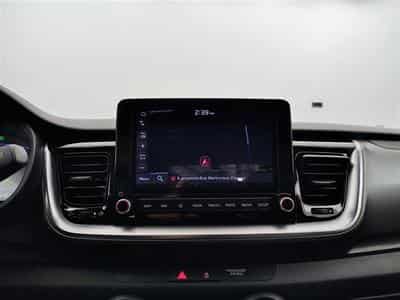 Kia Stonic 1.2 MPI 79cv Silver NAVI / CAMERA / CARPLAY / ALU (2025) - Photo 11