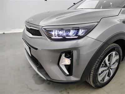 Kia Stonic 1.2 MPI 79cv Silver NAVI / CAMERA / CARPLAY / ALU (2025) - Photo 15