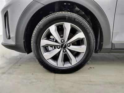 Kia Stonic 1.2 MPI 79cv Silver NAVI / CAMERA / CARPLAY / ALU (2025) - Photo 6