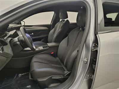 Peugeot 308 1.2 PureTech 130Cv EAT8 GT S-CUIR / NAVI / FULL LED (2024) - Photo 7