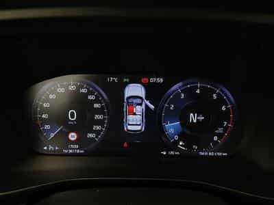Volvo XC40 1.5 T2 Essential FULL LED/CARPLAY/JA17/PDC (2023) - Photo 10