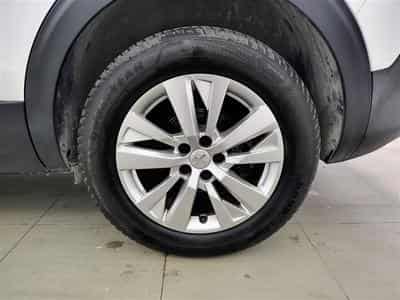 Peugeot 5008 1.2 PureTech 130cv Active 7pl. NAVI / PDC AV+AR / JA 17" (2019) - Photo 6
