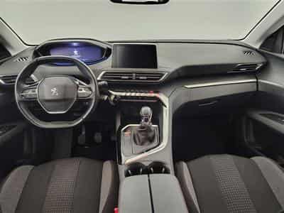 Peugeot 5008 1.2 PureTech 130cv Active 7pl. NAVI / PDC AV+AR / JA 17" (2019) - Photo 8