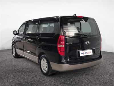 Hyundai H1 2.5 CRDi Executive 8PL (2020) - Photo 2