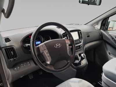 Hyundai H1 2.5 CRDi Executive 8PL (2020) - Photo 8