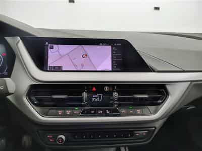 BMW 116 116i Business Line NAVI/FULL LED/JA16/PDC AV AR (2023) - Photo 11