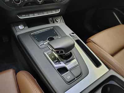 Audi Q5 30 TDi SPORT S tronic CUIR/NAVI/FULL LED/JA18 (2020) - Photo 12