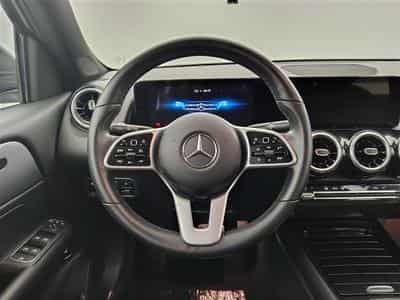 Mercedes GLB 180 **AUTO/NAVI/CARPLAY/CAMERA/7PLACES/SG CH** (2023) - Photo 8