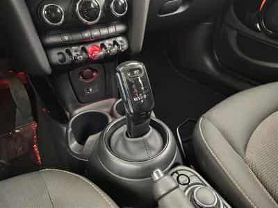 MINI Cooper 1.5A Cooper AUTO / NAVI PRO / FULL LED / ALU (2023) - Photo 12