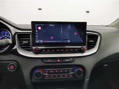 Kia XCeed 1.0 T-GDi 120cv Pulse NAVI 8" / FULL LED / CAMERA / JA 16" (2024) - Photo 11