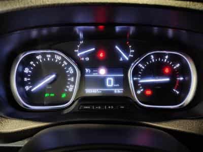 Peugeot Expert 2.0 BlueHDi L2 Premium EAT8 NAVI / CLIM / TEL (2023) - Photo 10