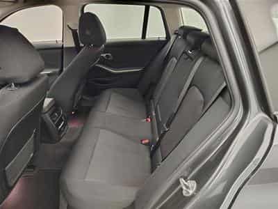 BMW 318 318iA Business NAVI/LED/JA17/PDC AV AR (2021) - Photo 13
