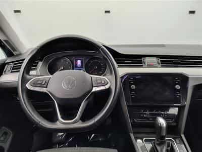 VW Passat 2.0 TDi Style DSG Navi / Led / PDC av+ar (2021) - Photo 9