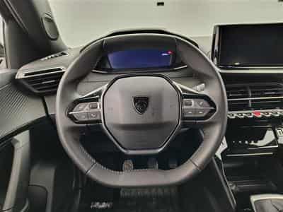 Peugeot 2008 1.2 PureTech Allure CARPLAY / FULL LED / PDC (2025) - Photo 9
