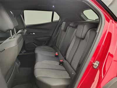 Peugeot 2008 1.2 PureTech Allure NAVI / FULL LED / CARPLAY / S-CUIR (2024) - Photo 4