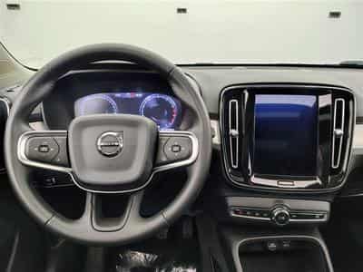 Volvo XC40 1.5 T3 Momentum Pro S-CUIR/NAVI/TO PANO/FULL LED/JA/PDC (2019) - Photo 9