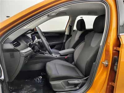 Skoda Octavia 2.0 TDi 115Cv DSG7 Ambition CARPLAY / ALU / PDC (2023) - Photo 7