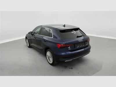 Audi A3 30 TFSI S-Tronic Advanced Cuir / Navi / Led (2022) - Photo 2