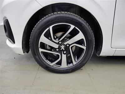 Peugeot 108 1.0 VTi Style S&S (EU6.2) (2021) - Photo 6