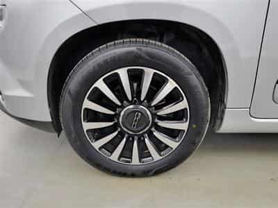 Fiat 500L 1.4i 120TH/S-CUIR/NAVI/JA16/PDC (2020) - Photo 6