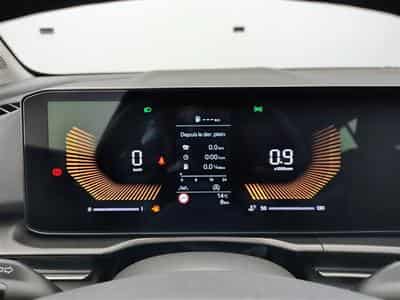 Kia Sportage 1.6 T-GDi 150Cv LX NAVI / CARPLAY / CAMERA / FULL LED (2026) - Photo 10