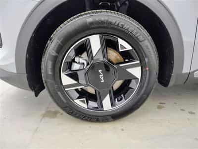 Kia Sportage 1.6 T-GDi 150Cv LX NAVI / CARPLAY / CAMERA / FULL LED (2026) - Photo 6