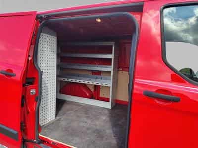 Ford Transit 2.0 TDCi 340 SWB + AMENAG INTERIEUR (2023) - Photo 13