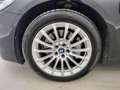 BMW 530 Touring 530eA PHEV Luxury  Cuir / Navi / Led (2021) - Photo 6