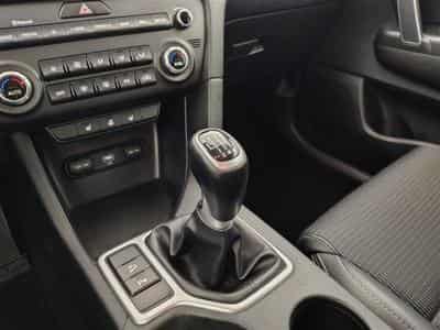 Kia Sportage 1.6i More NAVI / CAMERA / KEYLESS (2019) - Photo 12