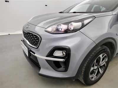 Kia Sportage 1.6i More NAVI / CAMERA / KEYLESS (2019) - Photo 15