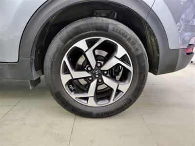 Kia Sportage 1.6i More NAVI / CAMERA / KEYLESS (2019) - Photo 6