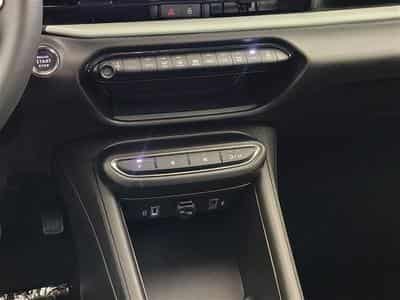 Fiat 600 1.2 Hybrid DCT Pop CARPLAY / FULL LED / KEYLESS / CAMERA (2024) - Photo 12
