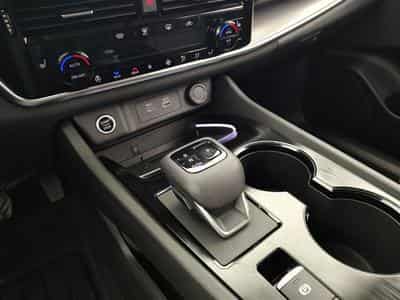 Nissan X-Trail 1.5 DIG-T 2WD X-Tronic N-Connecta NAVI / FULL LED / CAMERA (2026) - Photo 12