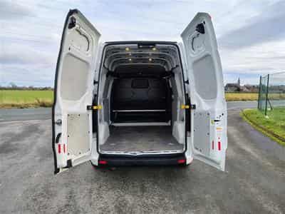 Ford Transit 2.0 TDCi L1H2 CLIM / TEL (2019) - Photo 14