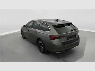 Skoda Octavia 1.5 e-TSi 150cv DSG Selection CARPLAY / FULL LED / CAMERA (2026) - Photo 2