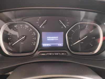 Peugeot Expert 2.0 BlueHDi EAT8 L2 NAVI CLIM / TEL / PDC AV-AR (2023) - Photo 10