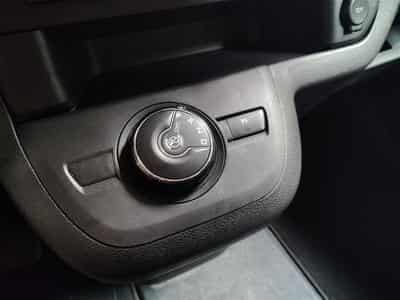 Peugeot Expert 2.0 BlueHDi EAT8 L2 NAVI CLIM / TEL / PDC AV-AR (2023) - Photo 13