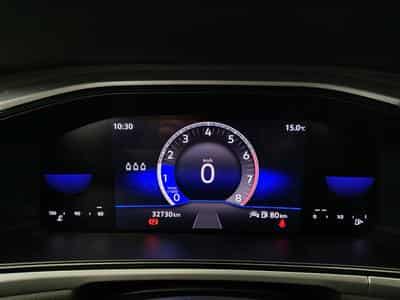 VW T-Roc 1.0 TSI Style (2023) - Photo 10