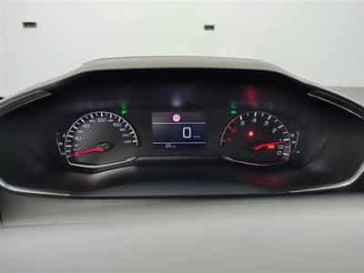 Peugeot 2008 1.2 PureTech 100Cv Style CARPLAY / FULL LED / PDC (2025) - Photo 10