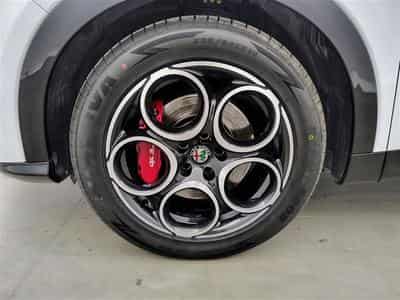 Alfa-Romeo Tonale 1.6 130 TI TCT7 *NAVI/FULL LED/CAM/PDC AV AR/JA18* (2023) - Photo 6