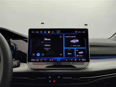 VW Golf 1.5 eTSI 150Cv DSG Anniversary Model CARPLAY / CAMERA (2025) - Photo 11