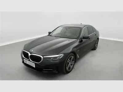 BMW 520 520eA PHEV CUIR/NAVI/FULL LED/JA18/PDC (2021) - Photo 1