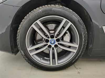 BMW 520 520eA PHEV CUIR/NAVI/FULL LED/JA18/PDC (2021) - Photo 6