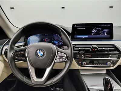 BMW 520 520eA PHEV CUIR/NAVI/FULL LED/JA18/PDC (2021) - Photo 9
